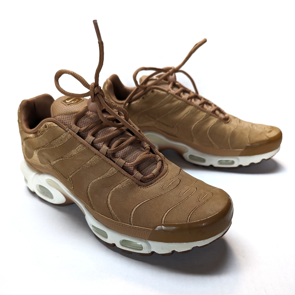 Men's Nike Air Max Plus TN EF Size 11.5